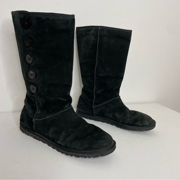 UGG Boots Classic Buttons Black Suede 9 - Picture 13 of 14